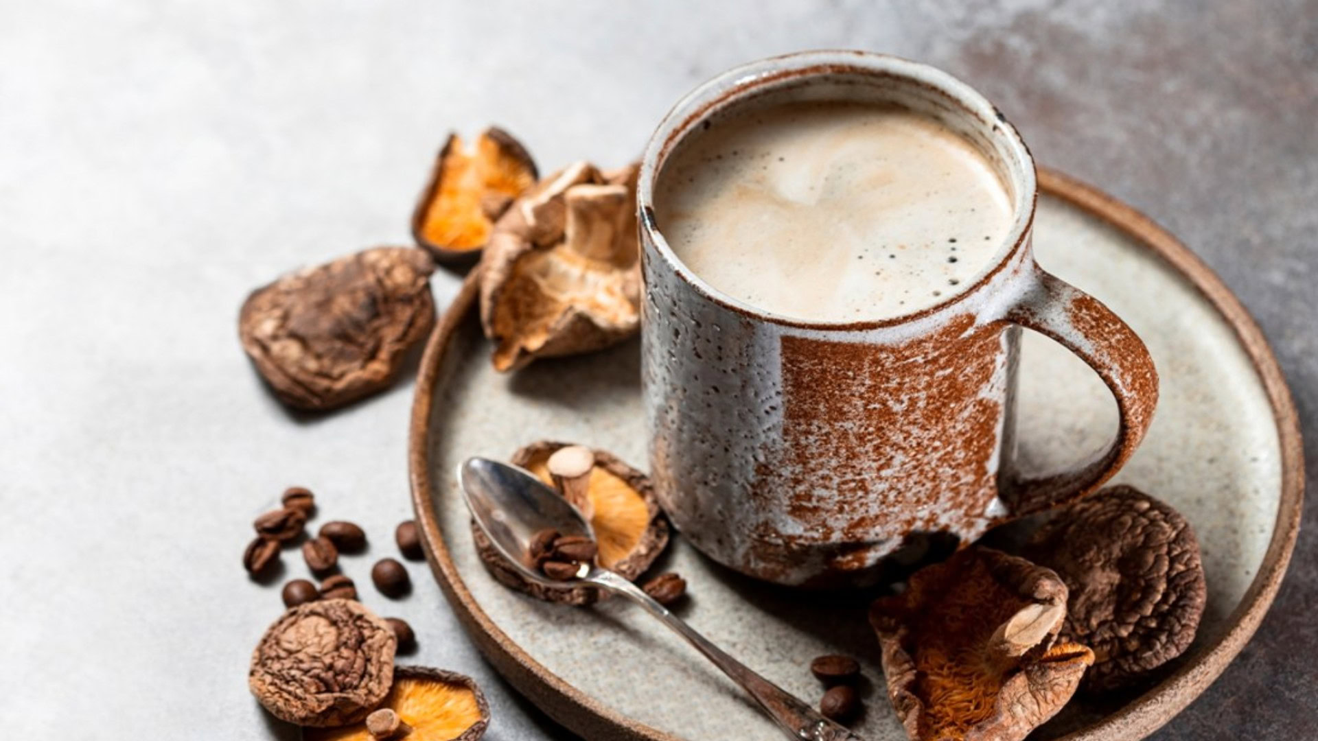 advantyic mushroom coffee ☕️⬆️ focus, ⬇️ jitters, ⬆️ energy ❗